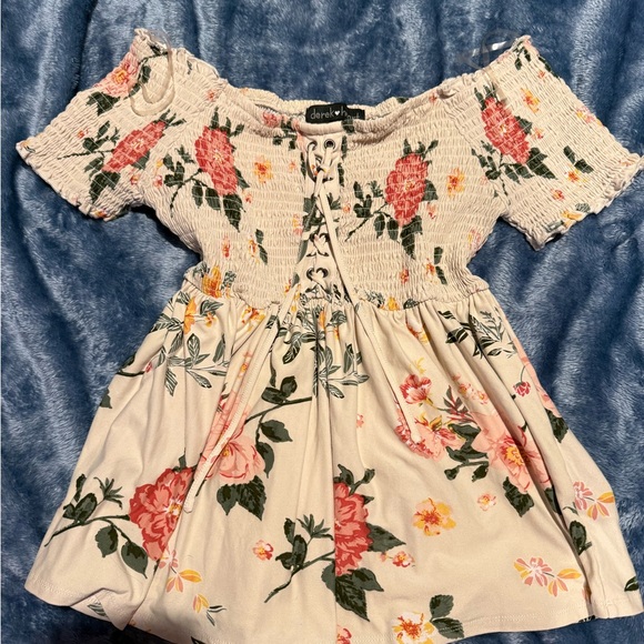 Shirt Bundle - Large ✨ - Picture 6 of 12